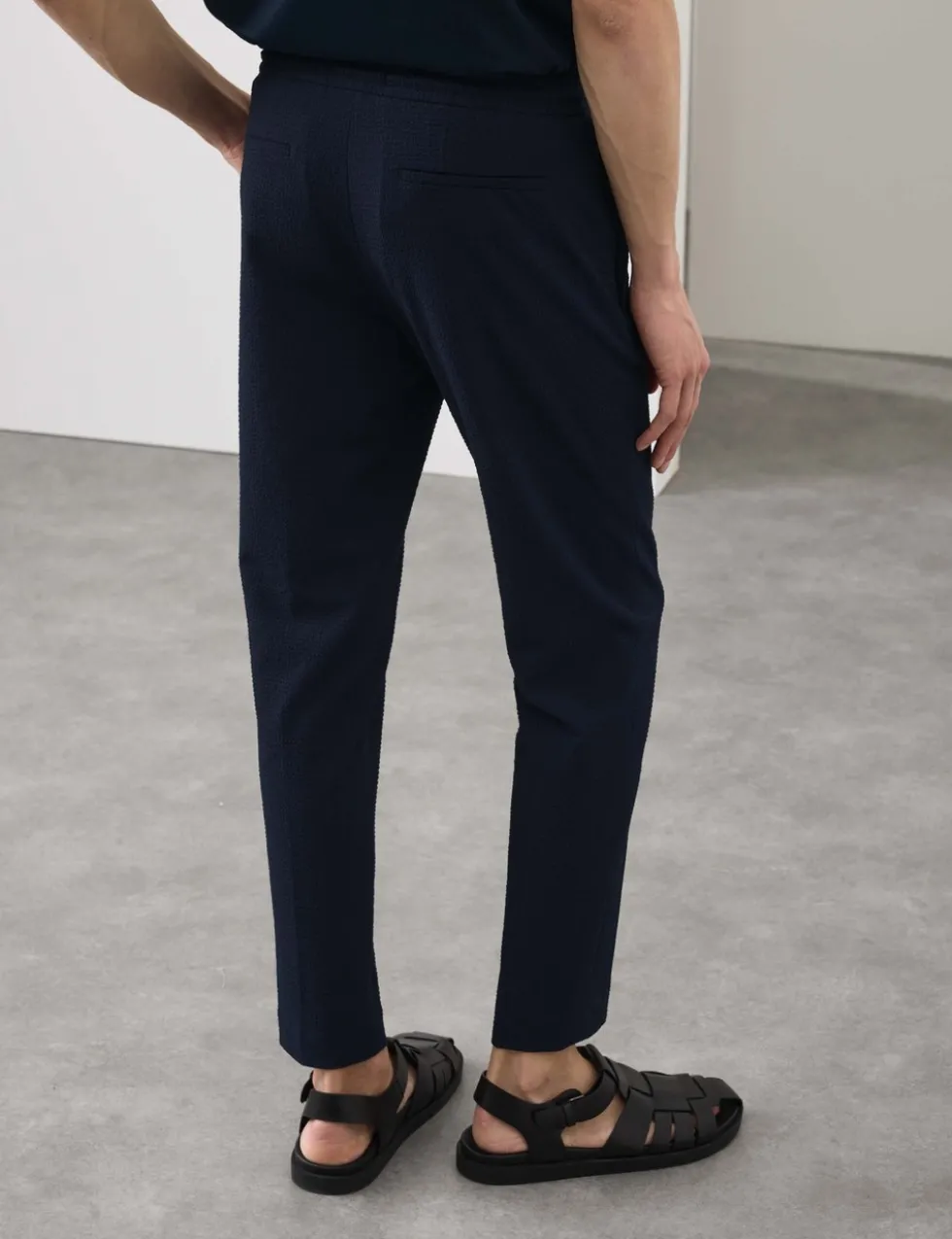 Tapered Fit Seersucker Joggers