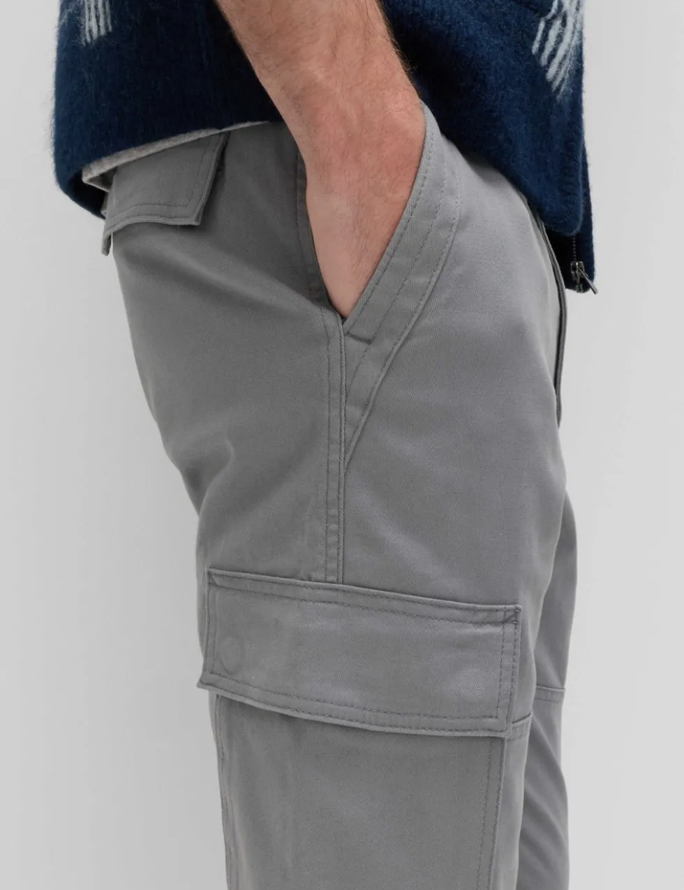 Tapered Fit Stretch Cargo Trousers