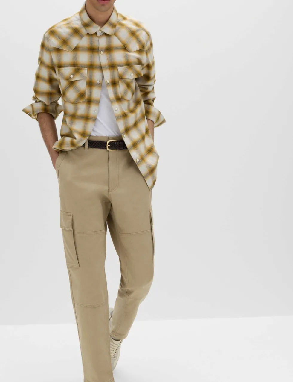 Tapered Fit Stretch Cargo Trousers