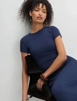 Textured Crew Neck Midi Bodycon Dress