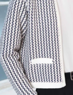 Textured Edge to Edge Cardigan