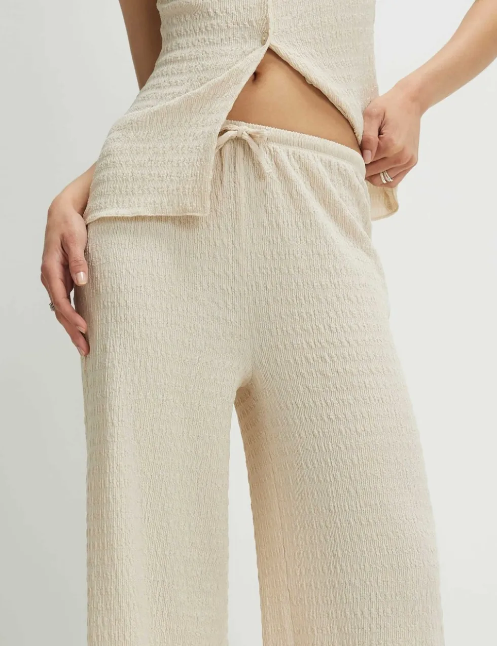 Textured Elasticated Waist Wide Leg Trousers