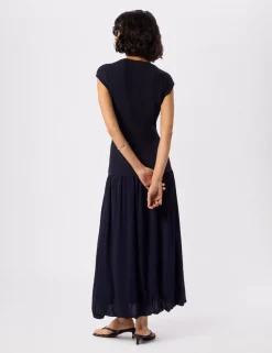 Textured Midi Knitted Dress