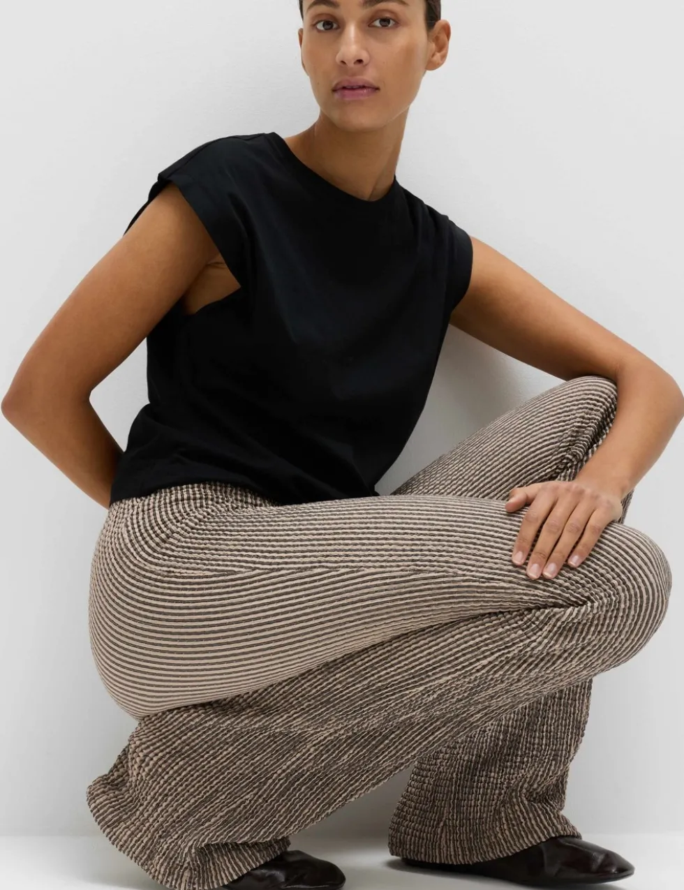 Textured Striped Flared Trousers