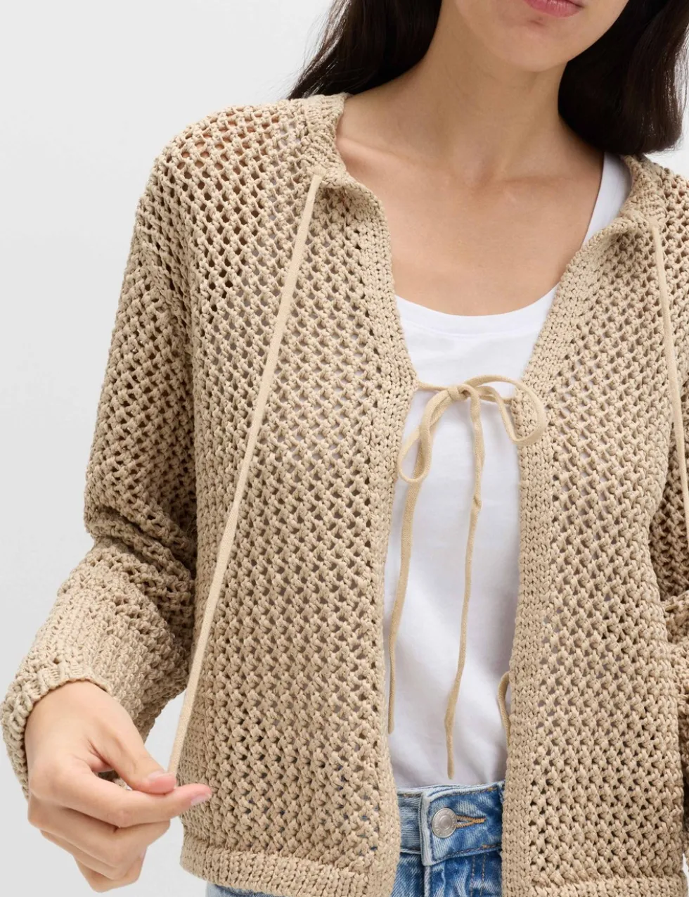 Textured Tie Front Slim Fit Cropped Cardigan
