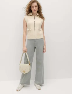 The Wide-Leg Jeans