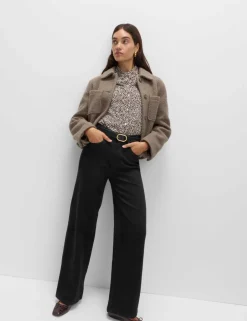 The Wide-Leg Jeans