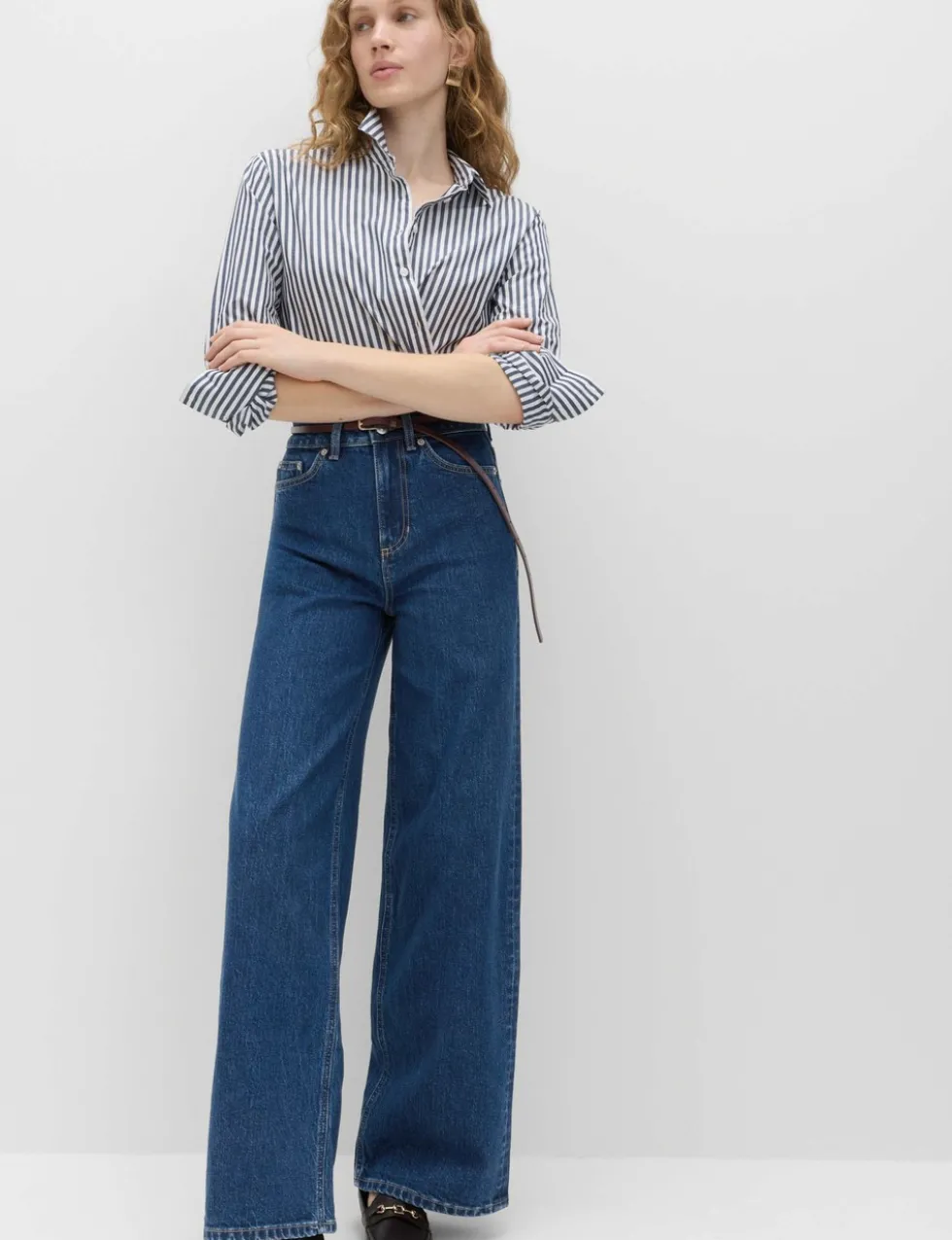 The Wide-Leg Jeans