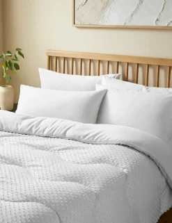 Tufted Dots 10.5 Tog Coverless Duvet Set