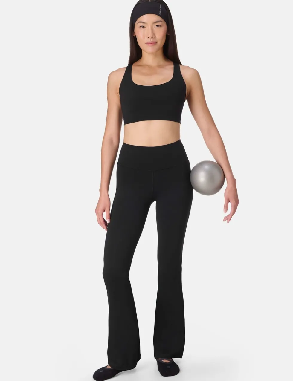 Ultimate 32 Studio Flared Leggings