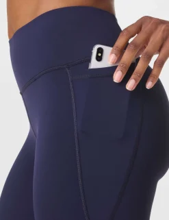 Ultimate Studio High Waisted 7/8 Leggings