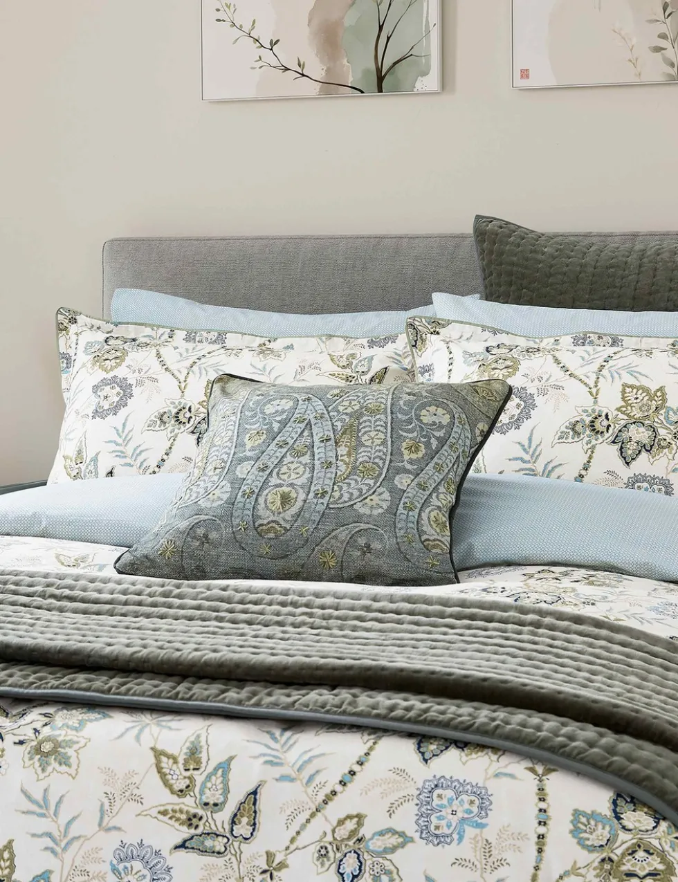 Velvet Reya Emira Quilted Throw
