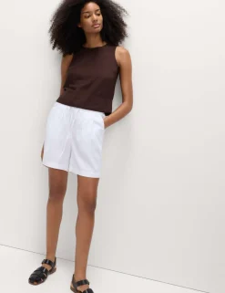 Vest with Linen