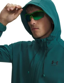 Vibe Woven Hooded Windbreaker Sports Jacket