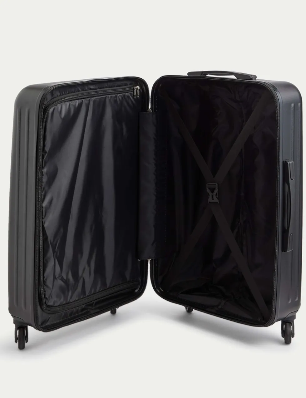 Vienna 4 Wheel Hard Shell Medium Suitcase