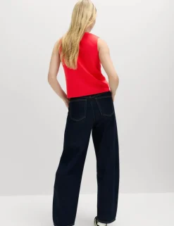 V-Neck Cropped Knitted Waistcoat