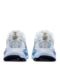 Vomero 18 Trainers