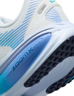 Vomero 18 Trainers