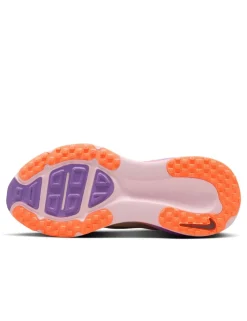 Vomero 18 Trainers