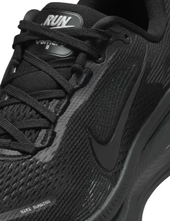 Vomero 18 Trainers