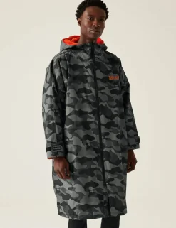 Waterproof Hooded Changing Robe