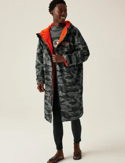 Waterproof Hooded Changing Robe