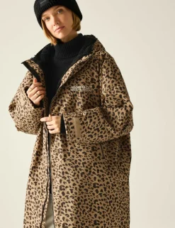 Waterproof Leopard Hooded Changing Robe