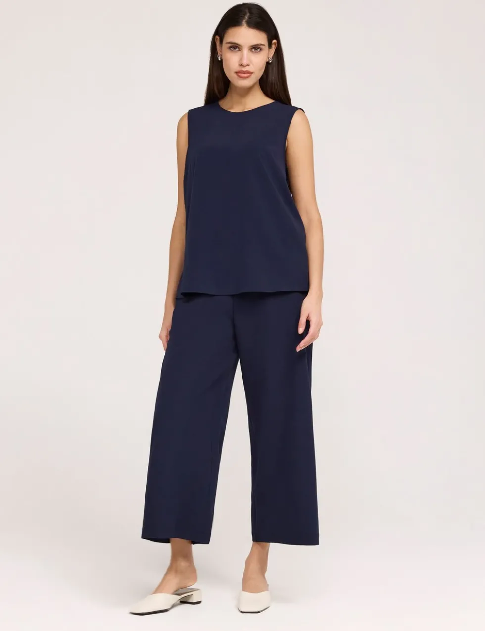 Wide Leg Cropped Trousers