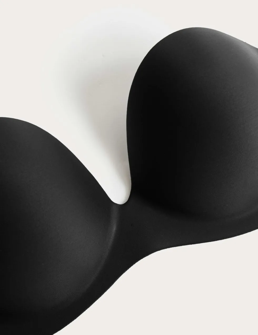 Wired Stick On Strapless Bra (A-E)