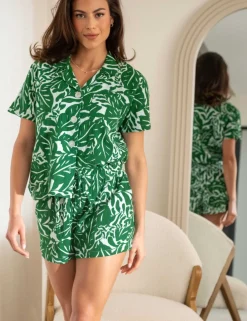 Woven Double Cloth Revere Collar Shirt and Short Pyjama Set