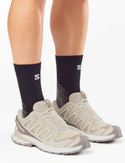 XA Pro 3D V9 Lace-Up Trainers